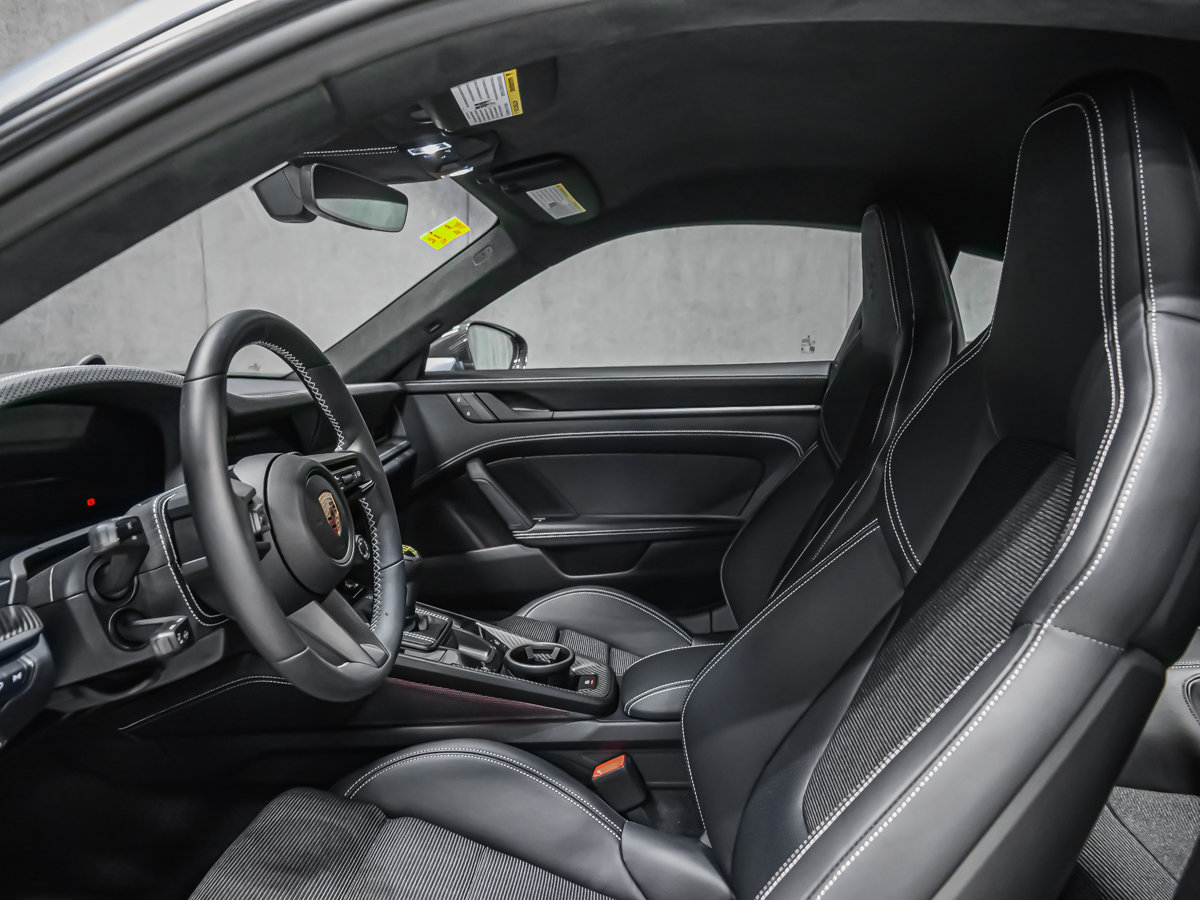 2026 Porsche 911 GT3 TOURING MANUELLE-40