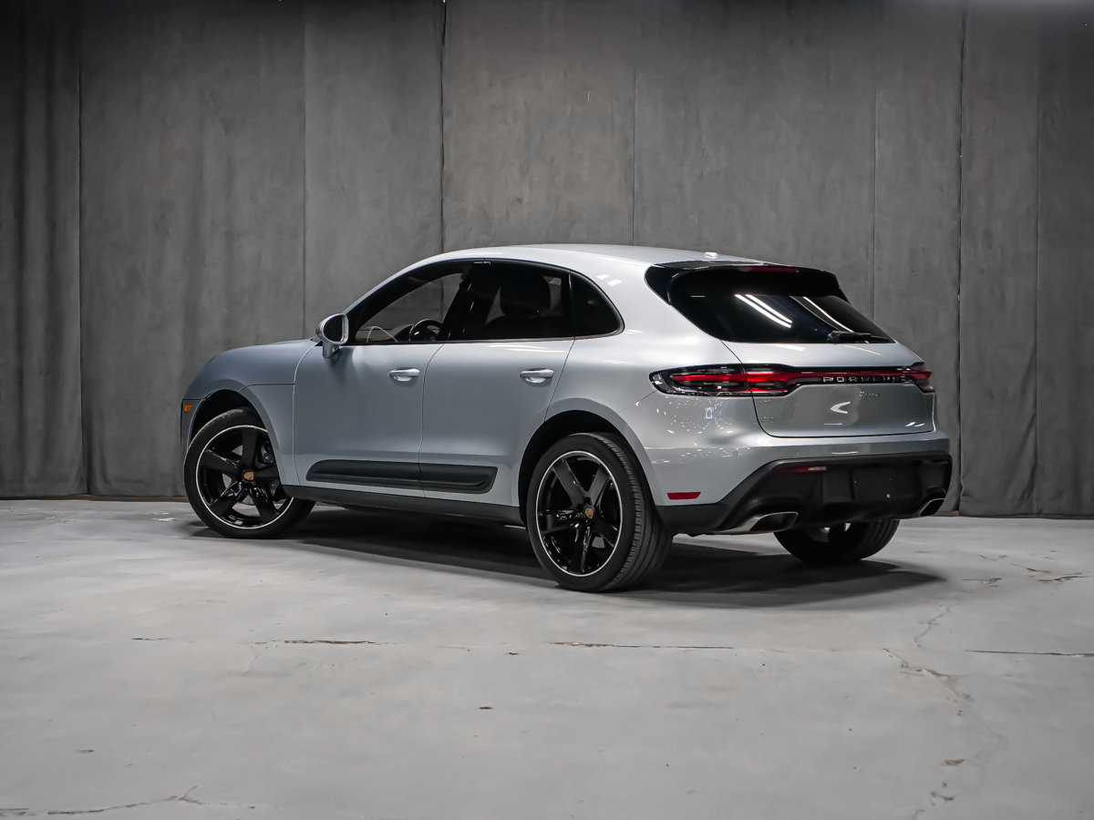 Porsche Macan 2 SET PNEUS 2022-3