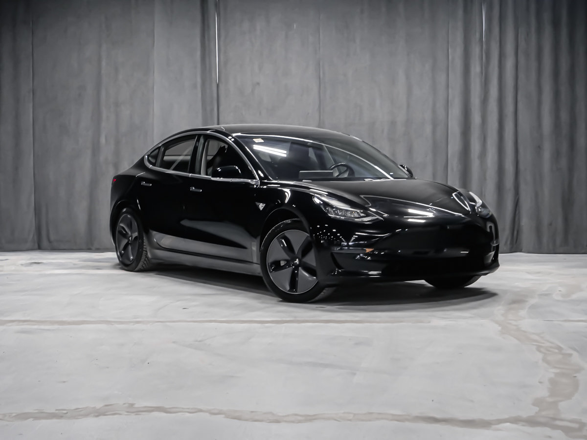 2018 Tesla MODEL 3 2 ENSEMBLE DE PNEU SIÈGES CHAUFFANTS-1