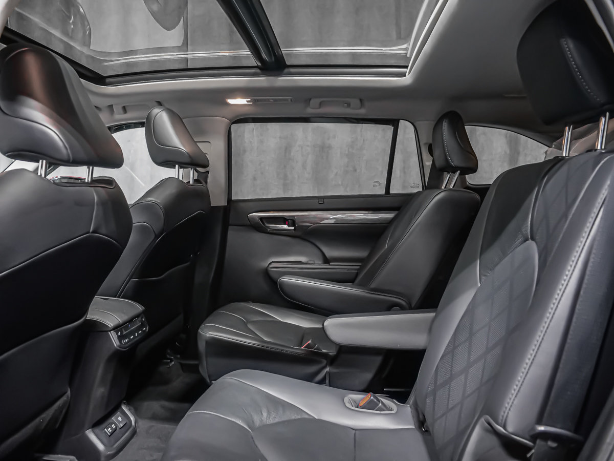 2021 Toyota Highlander LIMITED CHARGEUR SANS FIL SIÈGES VENTILER-15