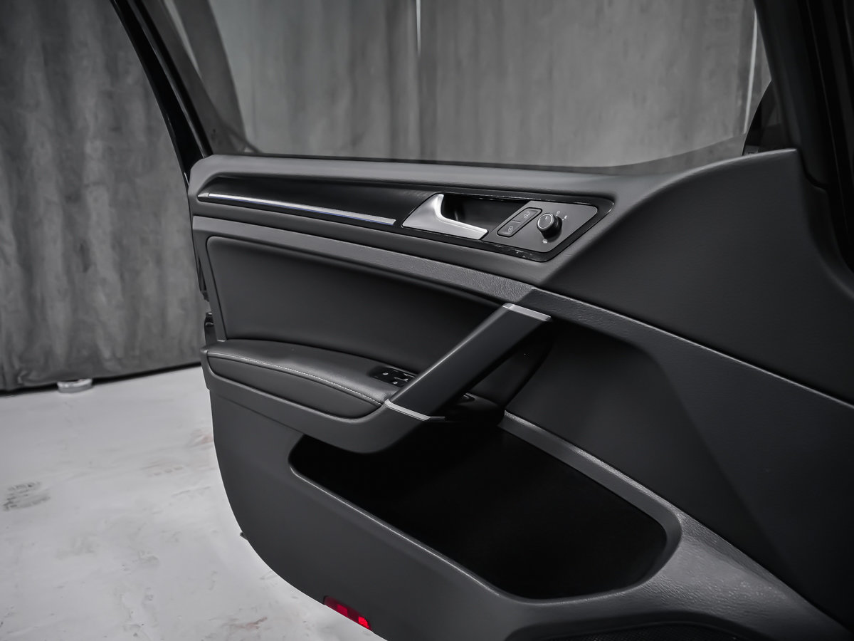 2019 Volkswagen Golf R 2 SET DE PNEU-10