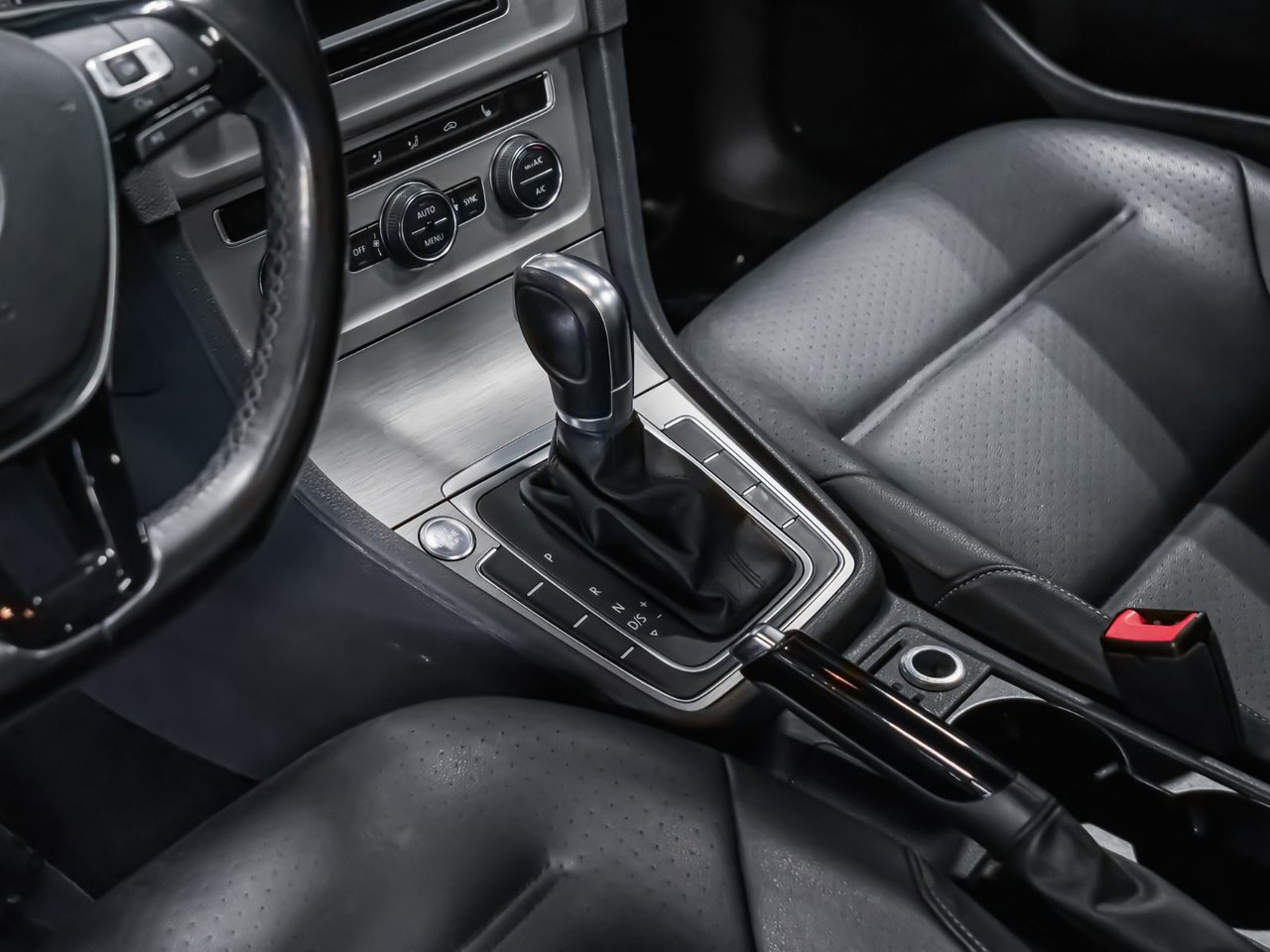 Volkswagen Golf TSI 2 SET DE PNEUS SIÈGES CHAUFFANT 2016-6