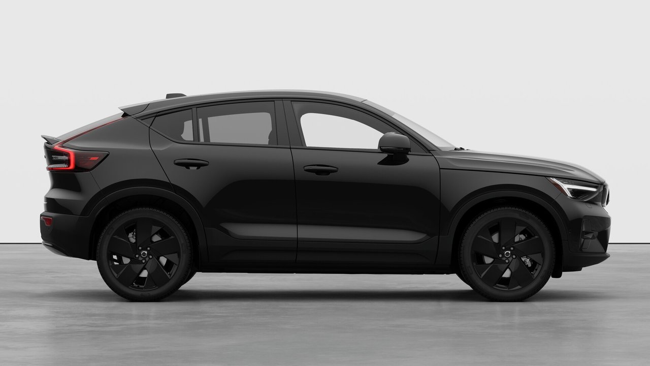 2026 Volvo EC40 Twin Motor, Ultra Black Edition-6