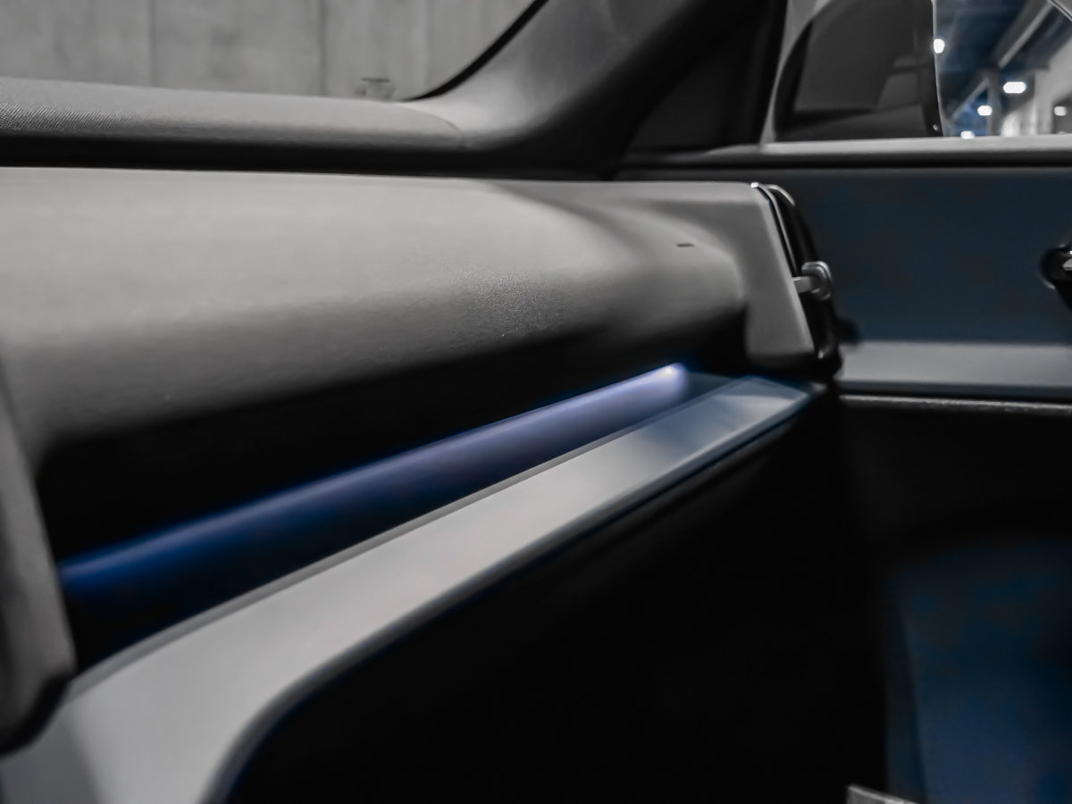 Volvo EX30 Cross Country Ultra 2026-36