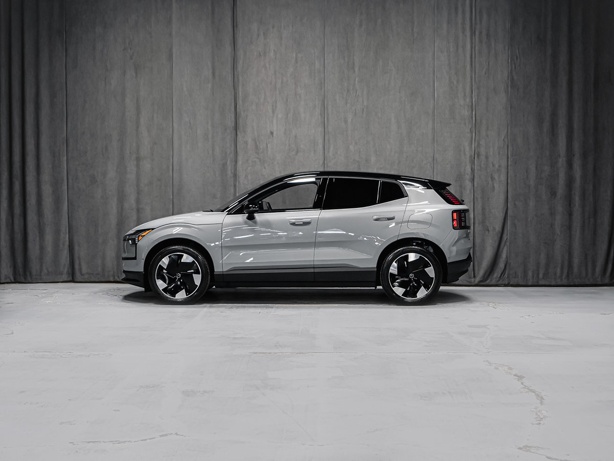 Volvo EX30 TWIN Ultra 2026-3