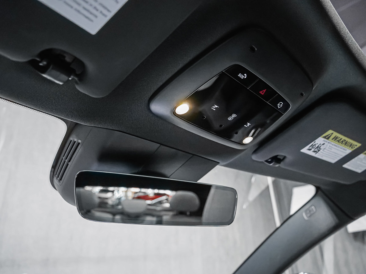 Volvo EX30 TWIN Ultra 2026-36