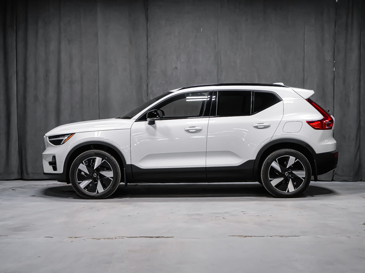 Volvo EX40 TWIN Plus 2025-2