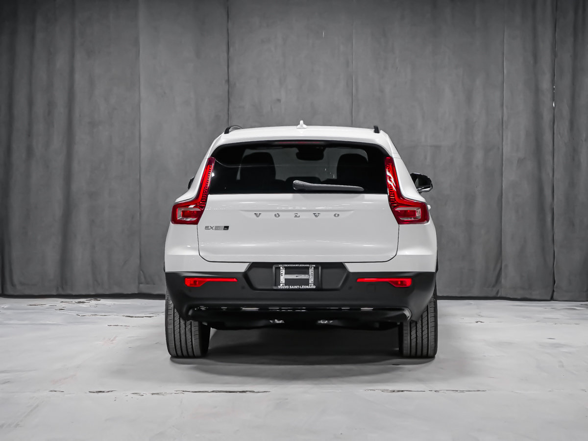 2026 Volvo EX40 Twin Motor, Plus-5