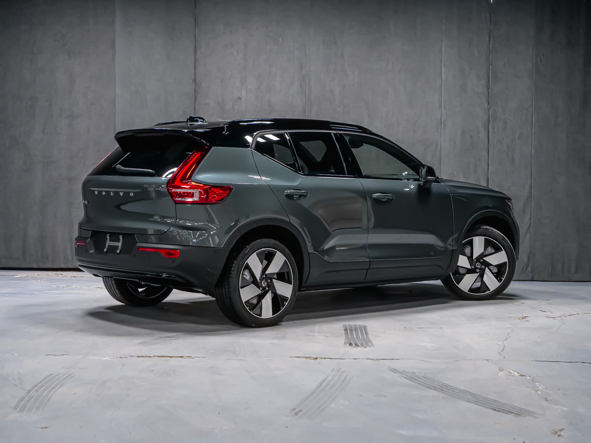 2026 Volvo EX40 Twin Motor, Ultra-2