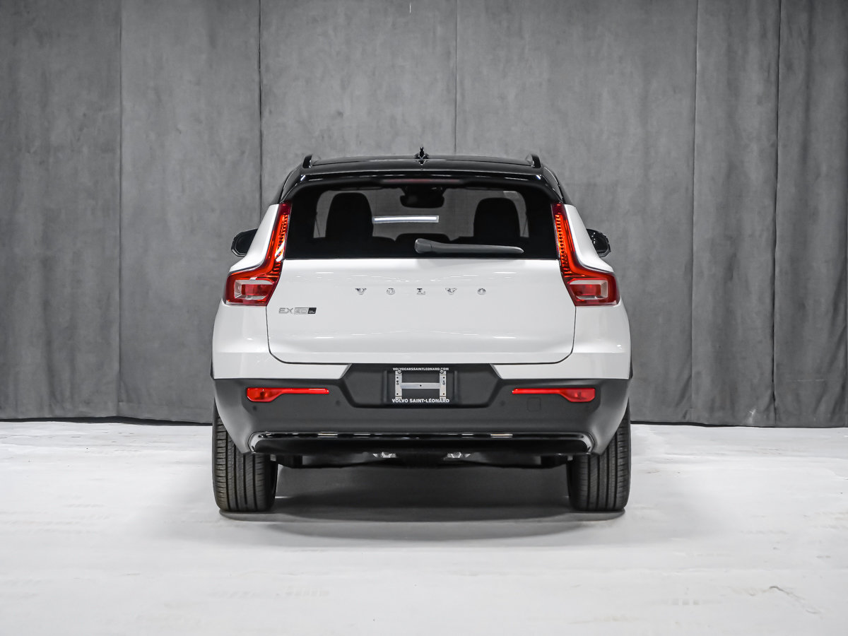 2026 Volvo EX40 Twin Motor, Plus-4