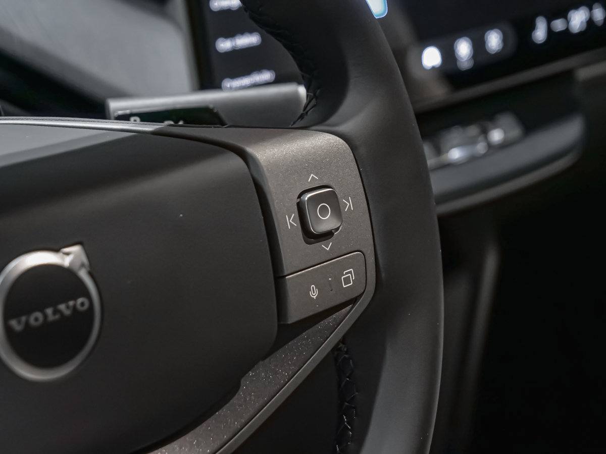 2027 Volvo EX60 Twin Motor, Ultra-39