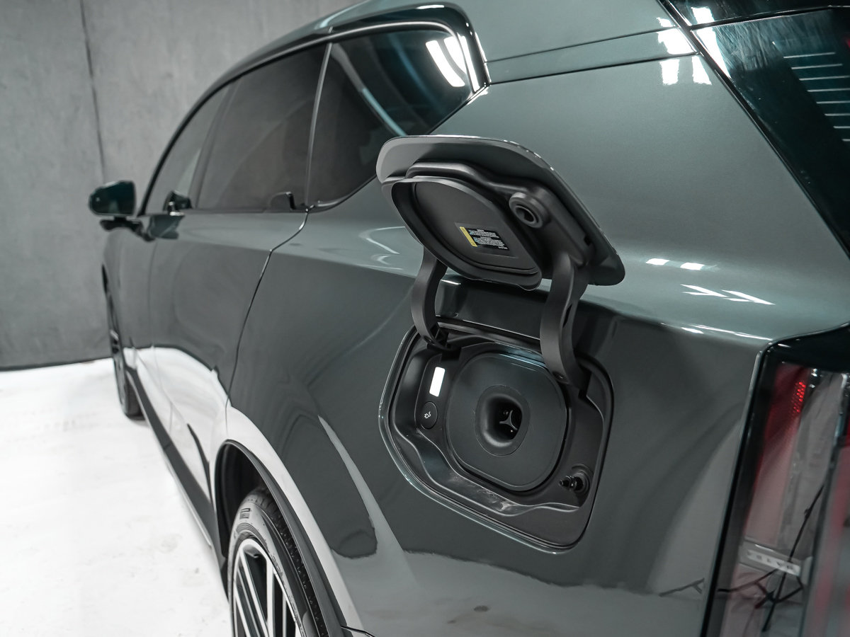 2027 Volvo EX60 Twin Motor, Ultra-28