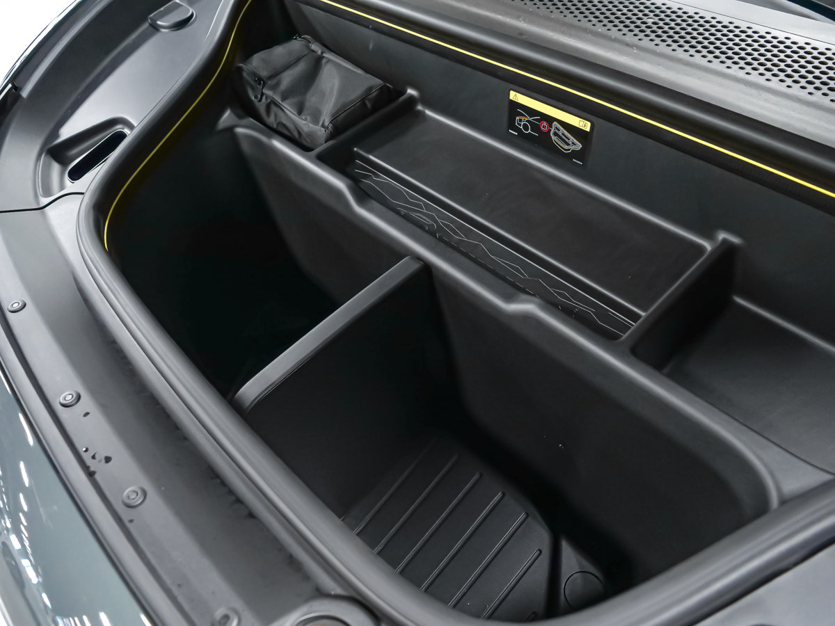 2027 Volvo EX60 Twin Motor, Ultra-71