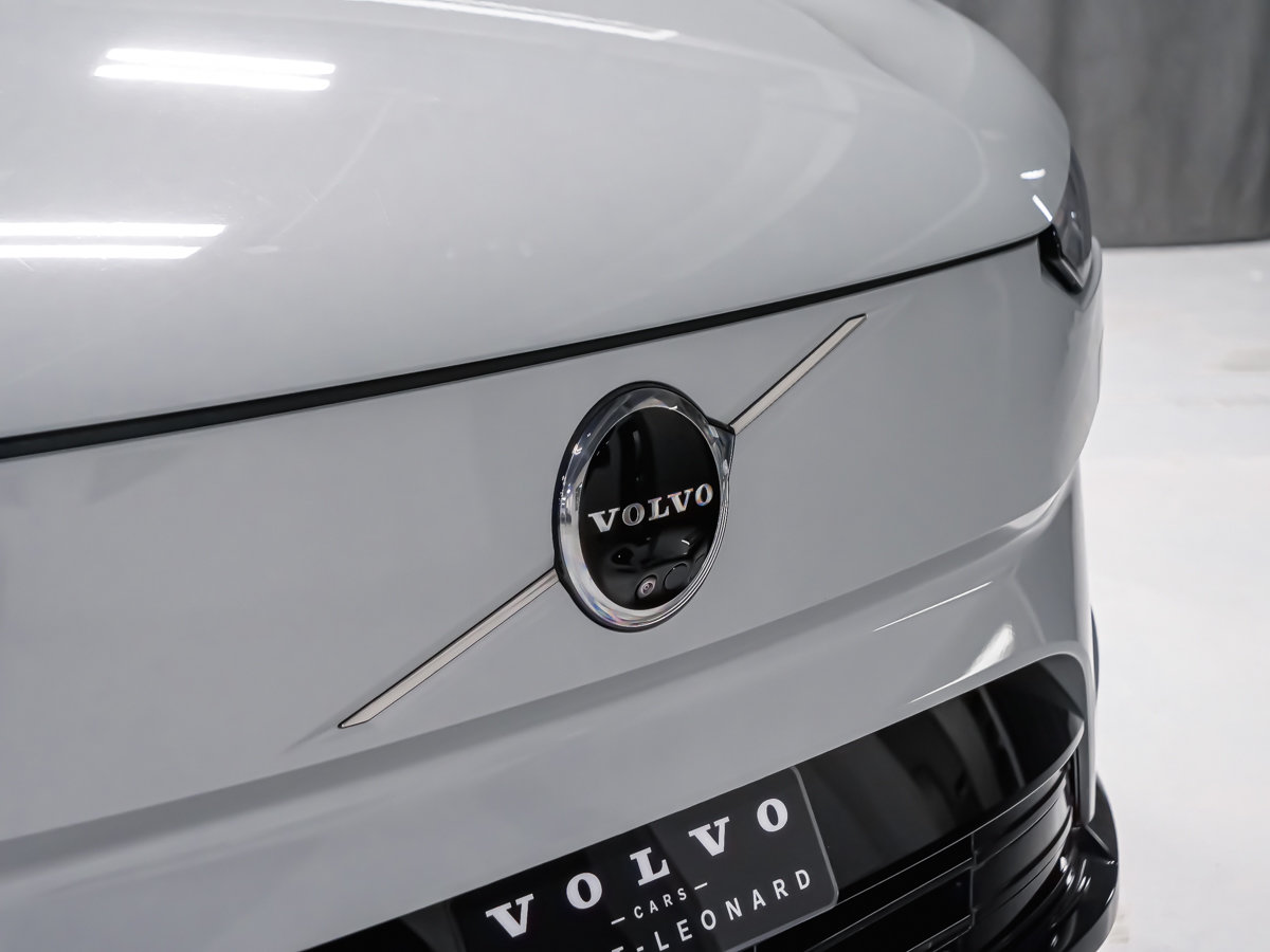2025 Volvo EX90 ULTRA MAGS 22PO BOWER WIKINS-9