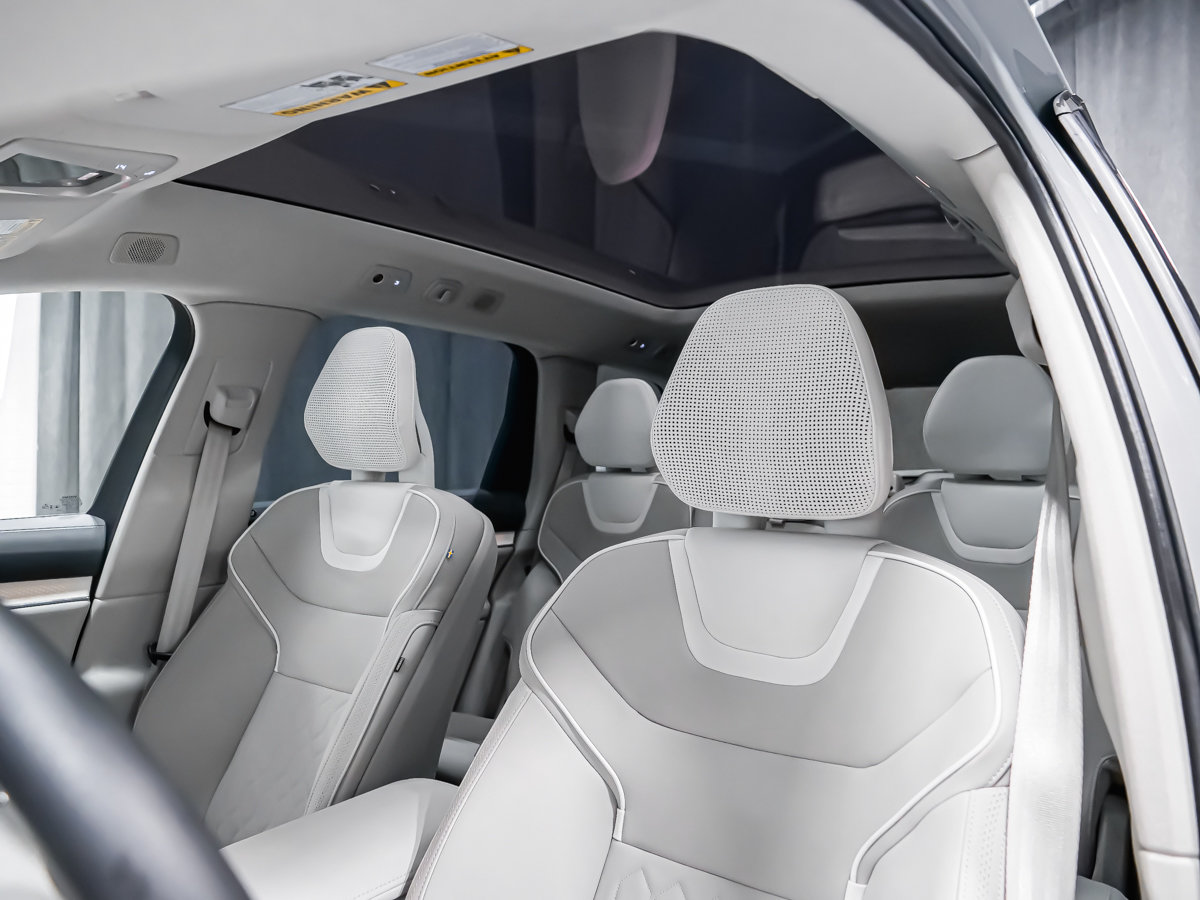 2025 Volvo EX90 ULTRA MAGS 22PO BOWER WIKINS-22