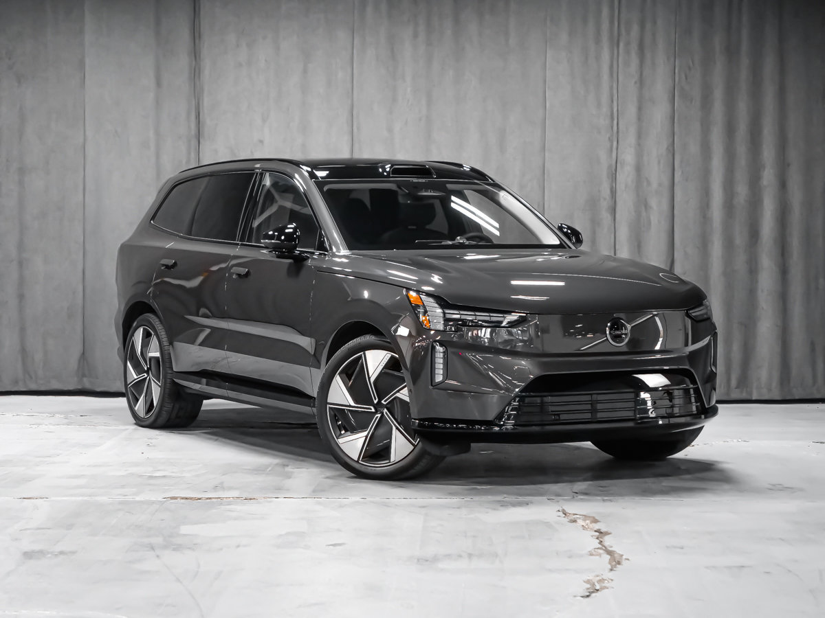 Volvo EX90 2025
