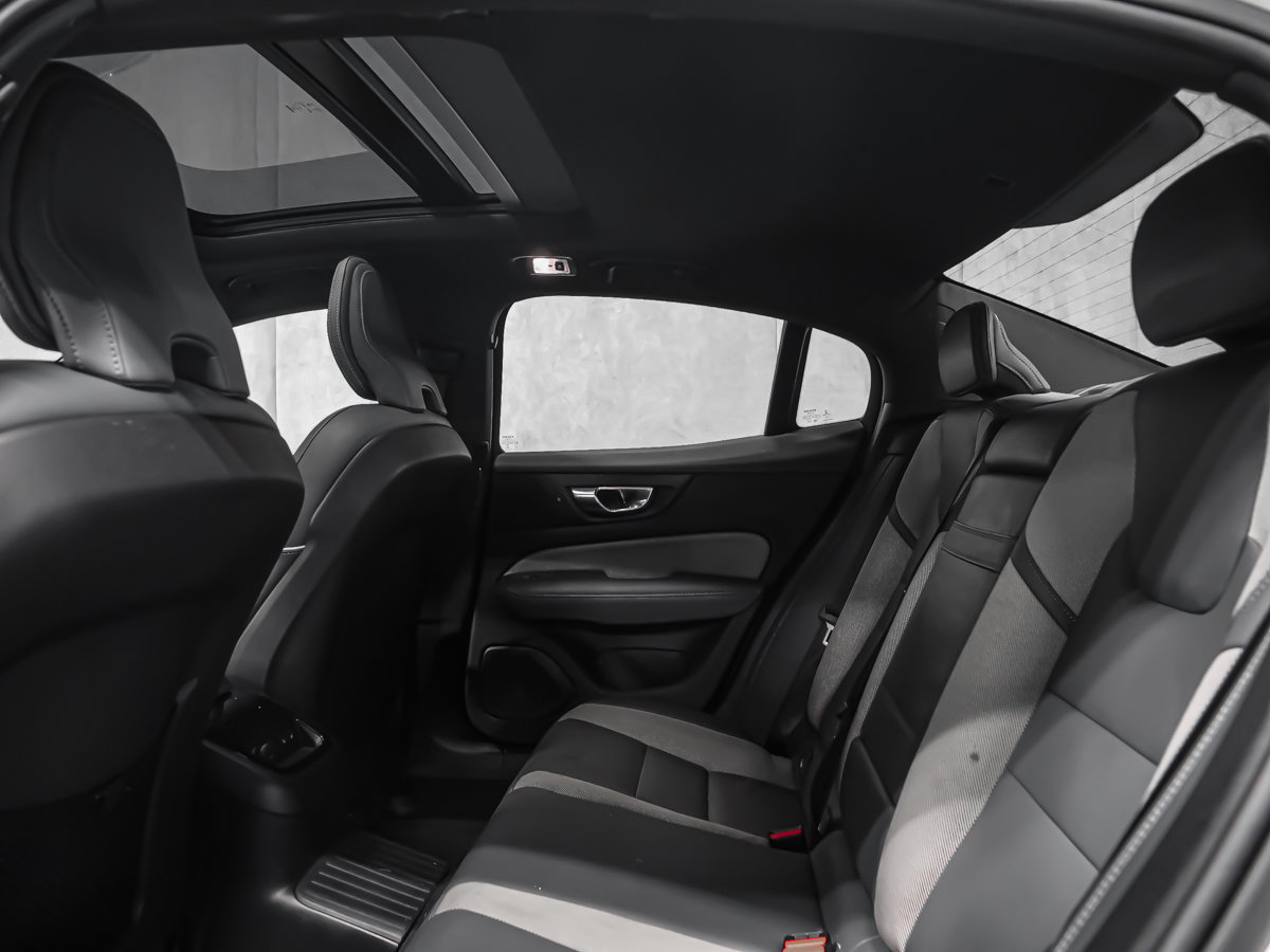 2021 Volvo S60 Recharge T8 R-DESIGN ADVANCED CLIMAT POLESTAR-13