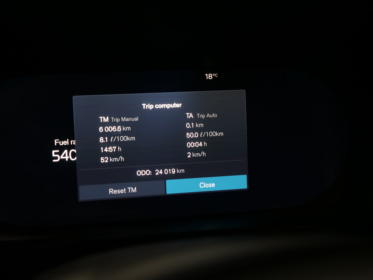 Volvo V60 Cross Country B5 PLUS BRIGHT CLIMAT MAGS 19PO VOLANT CHAUFFANT 2025-10