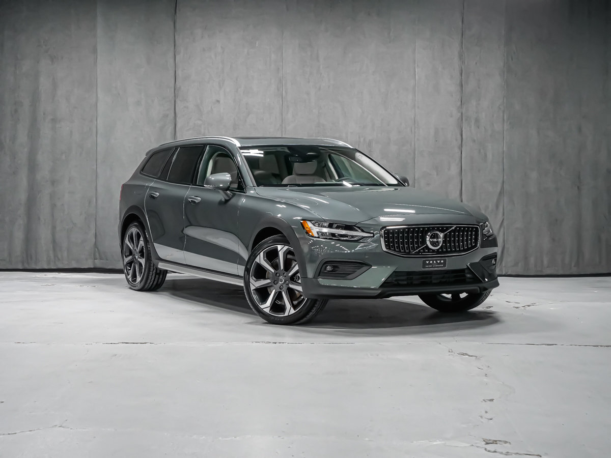 2026 Volvo V60 Cross Country Ultra-1