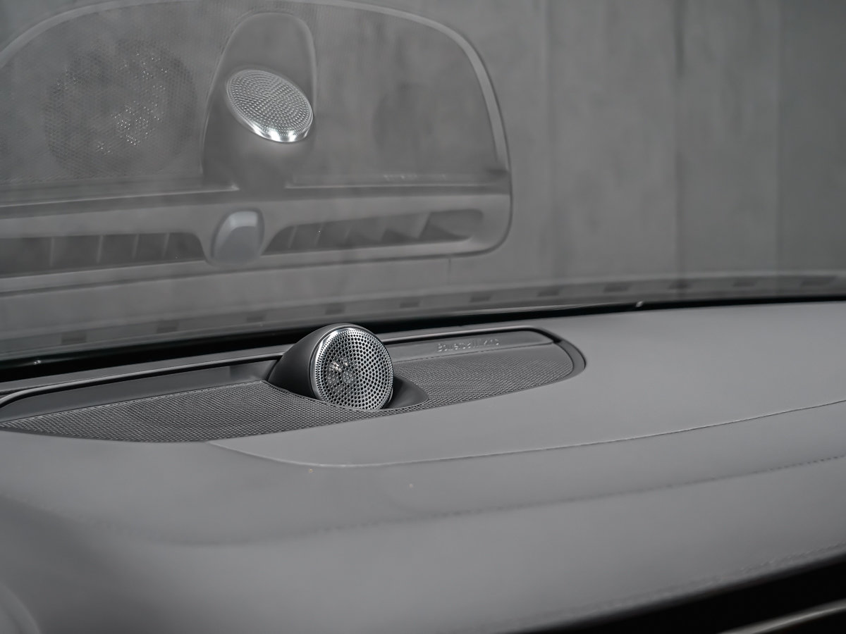 2026 Volvo V60 Cross Country Ultra-11