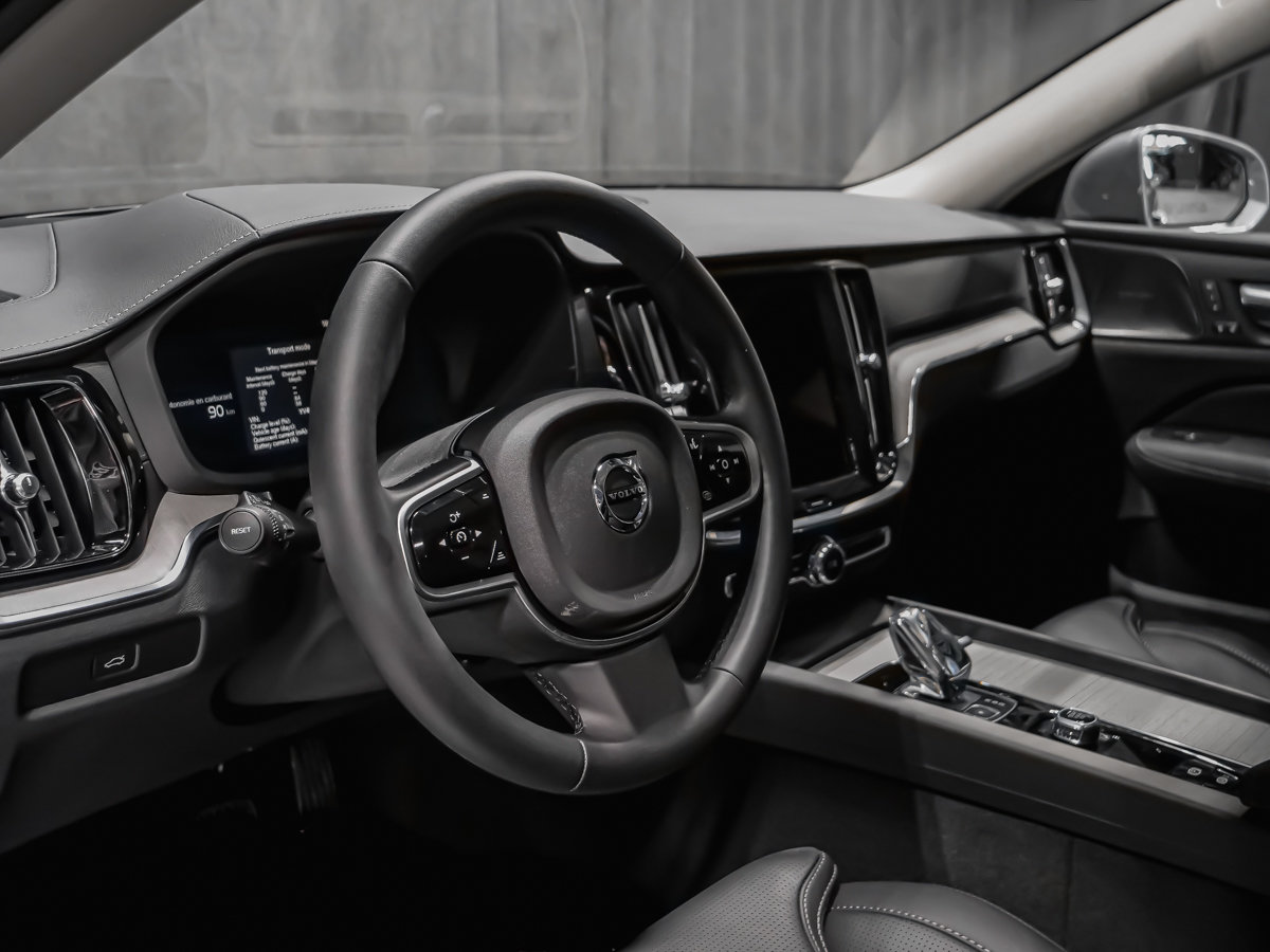 2026 Volvo V60 Cross Country Ultra-8