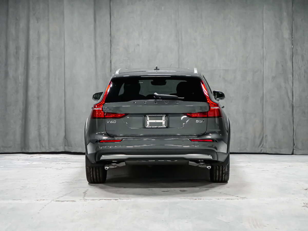 Volvo V60 Cross Country Ultra 2026-4
