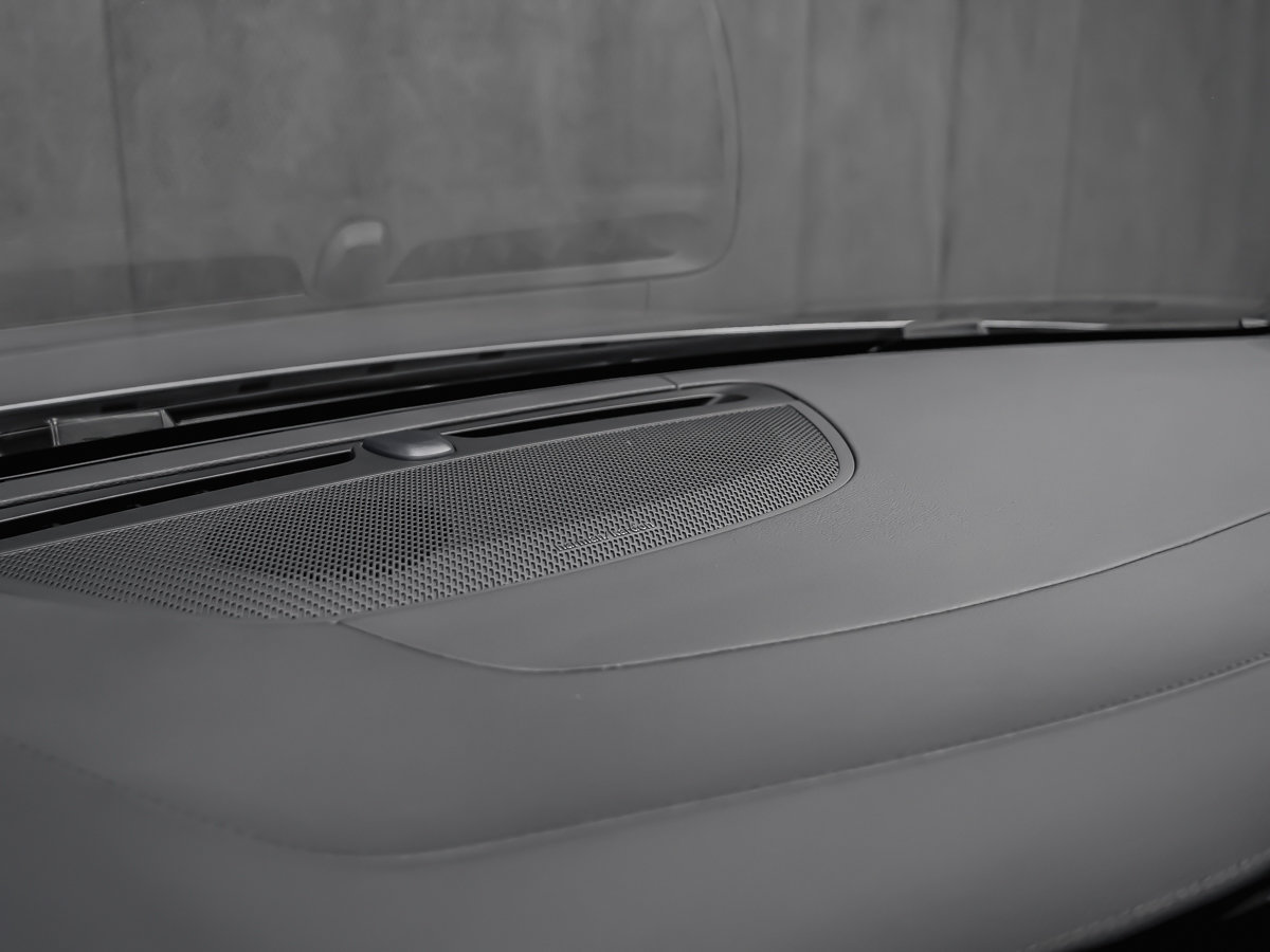 2026 Volvo V60 Cross Country Ultra-10
