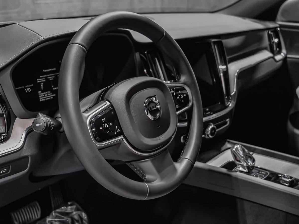 2026 Volvo V60 Cross Country Ultra-7