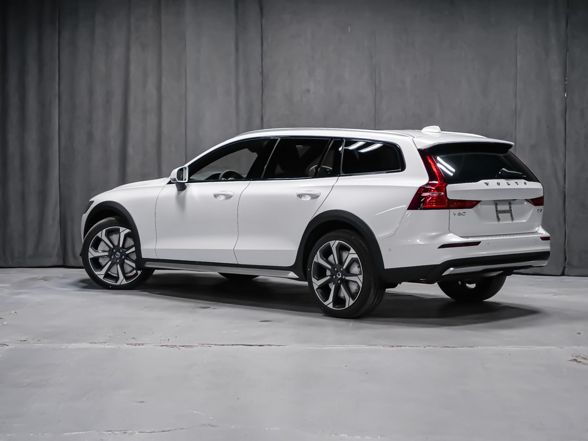Volvo V60 Cross Country Ultra 2026-3