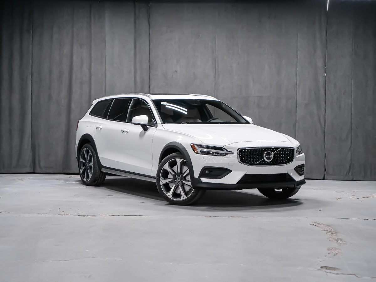 Volvo V60 Cross Country Ultra 2026-1