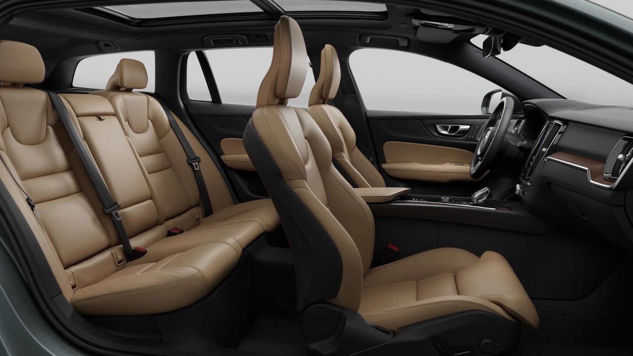 Volvo V60 Cross Country Ultra 2026-10