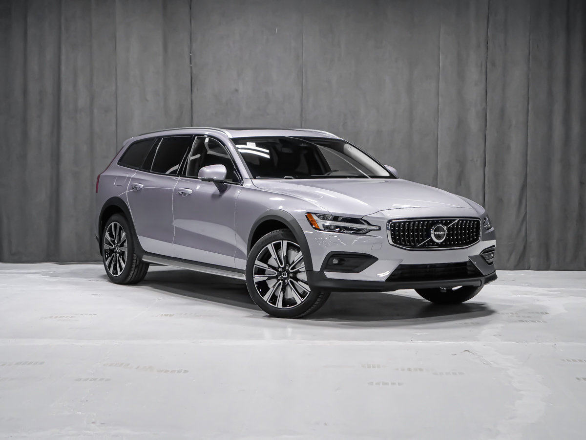 2026 Volvo V60 Cross Country Ultra-1