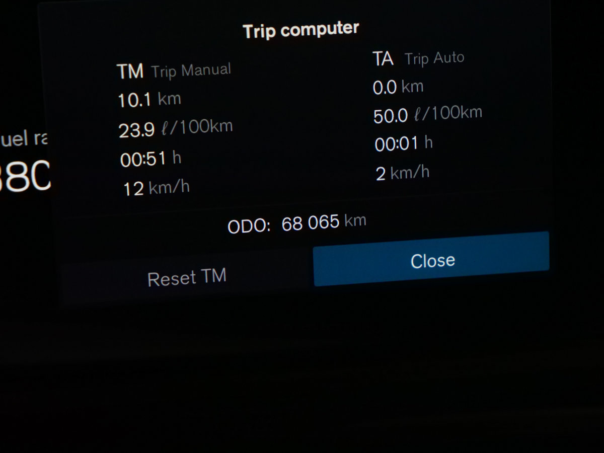 2022 Volvo V90 Cross Country B6 CLIMATE PREMIUM-12