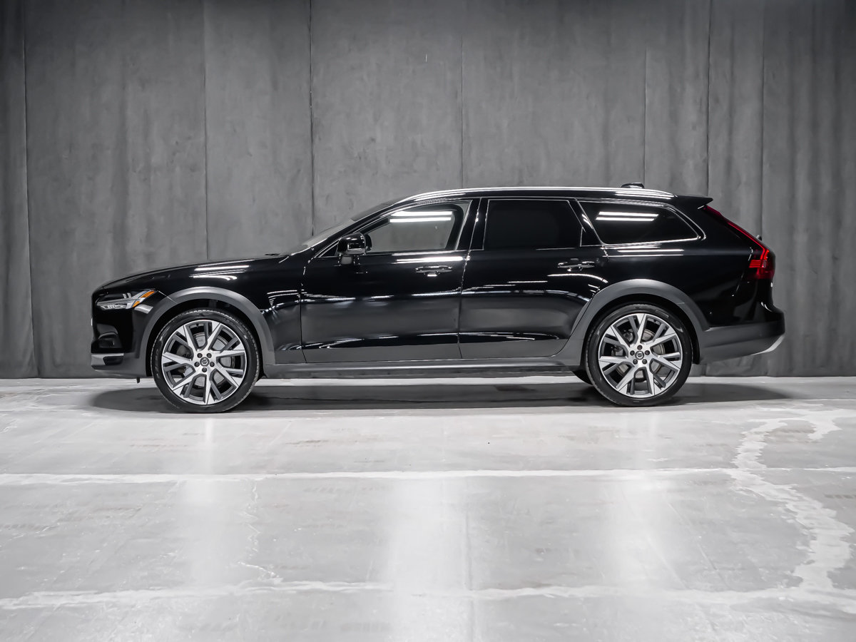 2022 Volvo V90 Cross Country B6 CLIMATE PREMIUM-2
