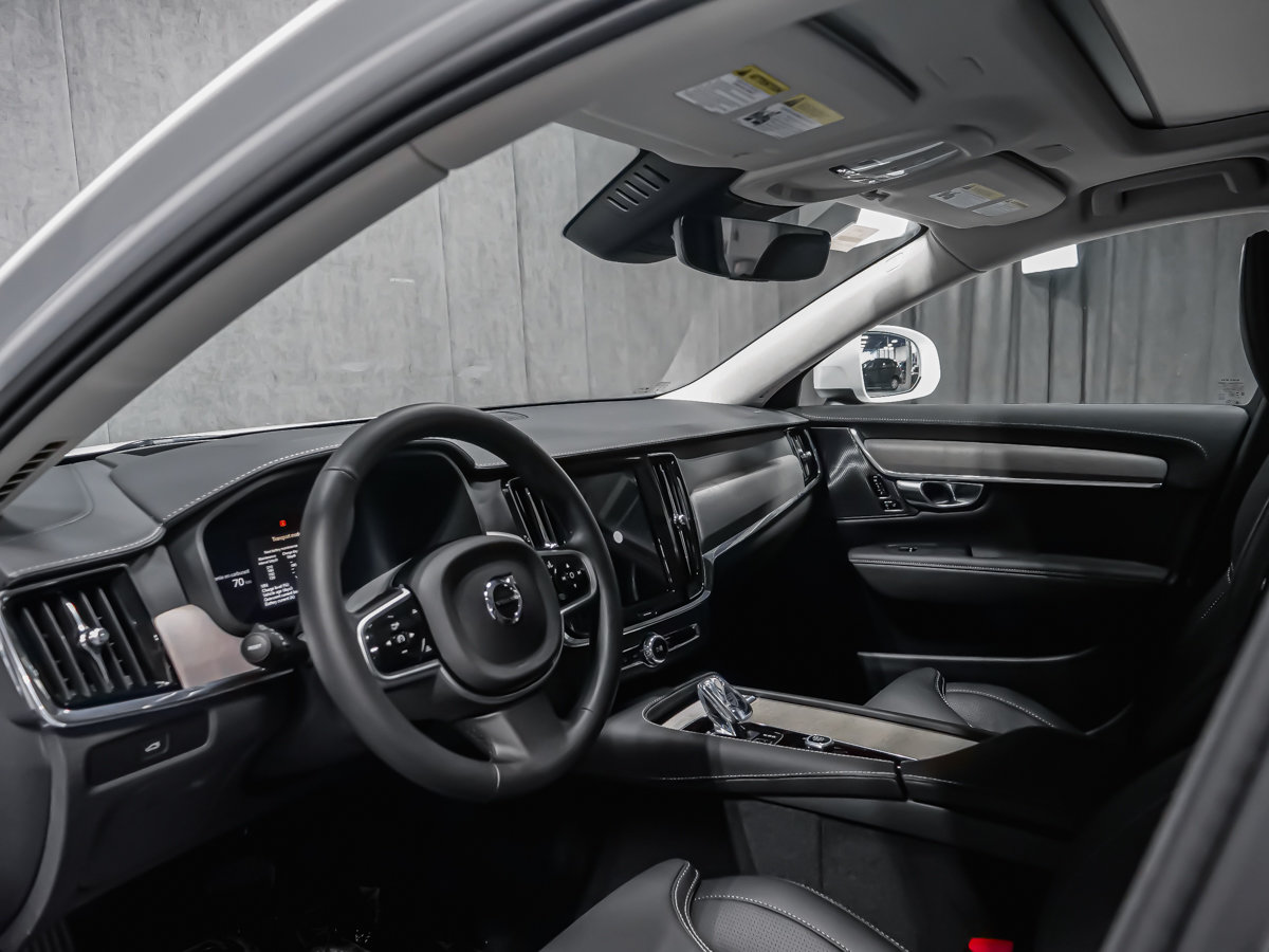 2026 Volvo V90 Cross Country Ultra-6