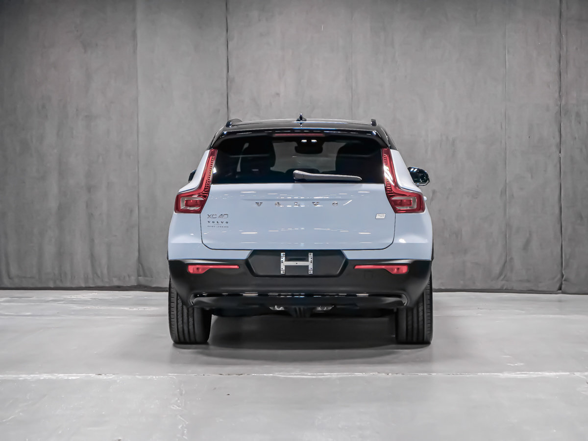 Volvo XC40 Recharge Pure Electric PLUS CLIMATE 2024-6