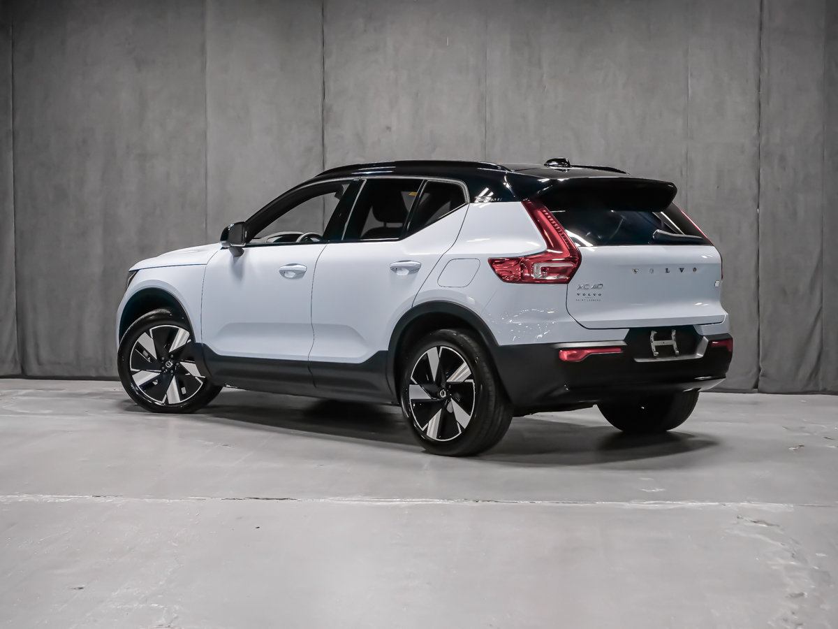 Volvo XC40 Recharge Pure Electric PLUS CLIMATE 2024-3
