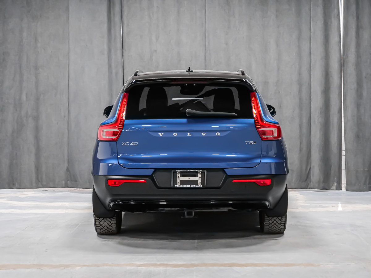2021 Volvo XC40 T5 R-DESIGN CLIMATE-4