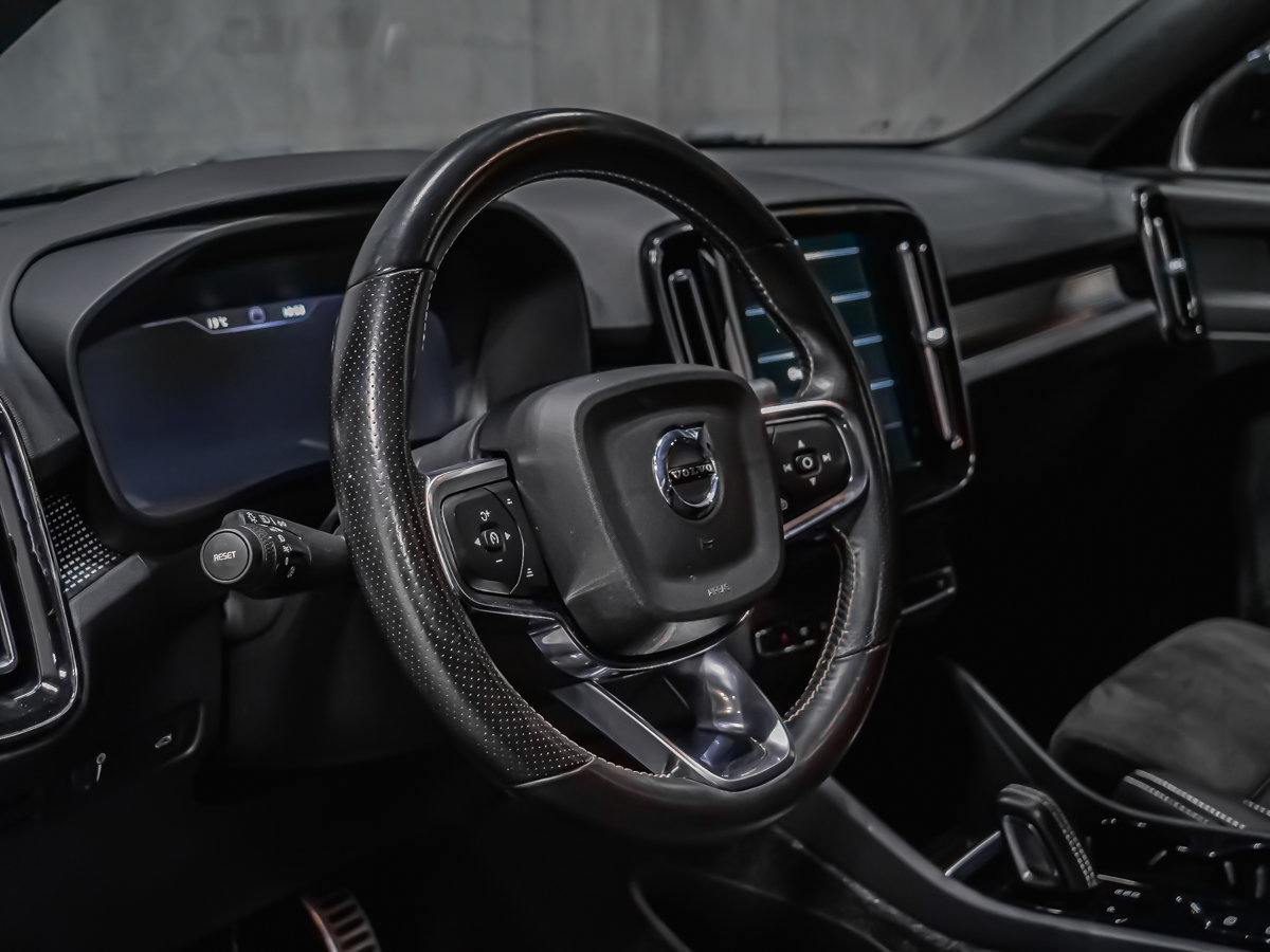 2021 Volvo XC40 T5 R-DESIGN CLIMATE-7