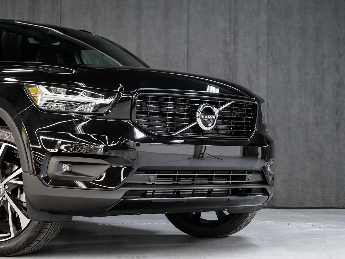 2022 Volvo XC40 R-DESIGN-26