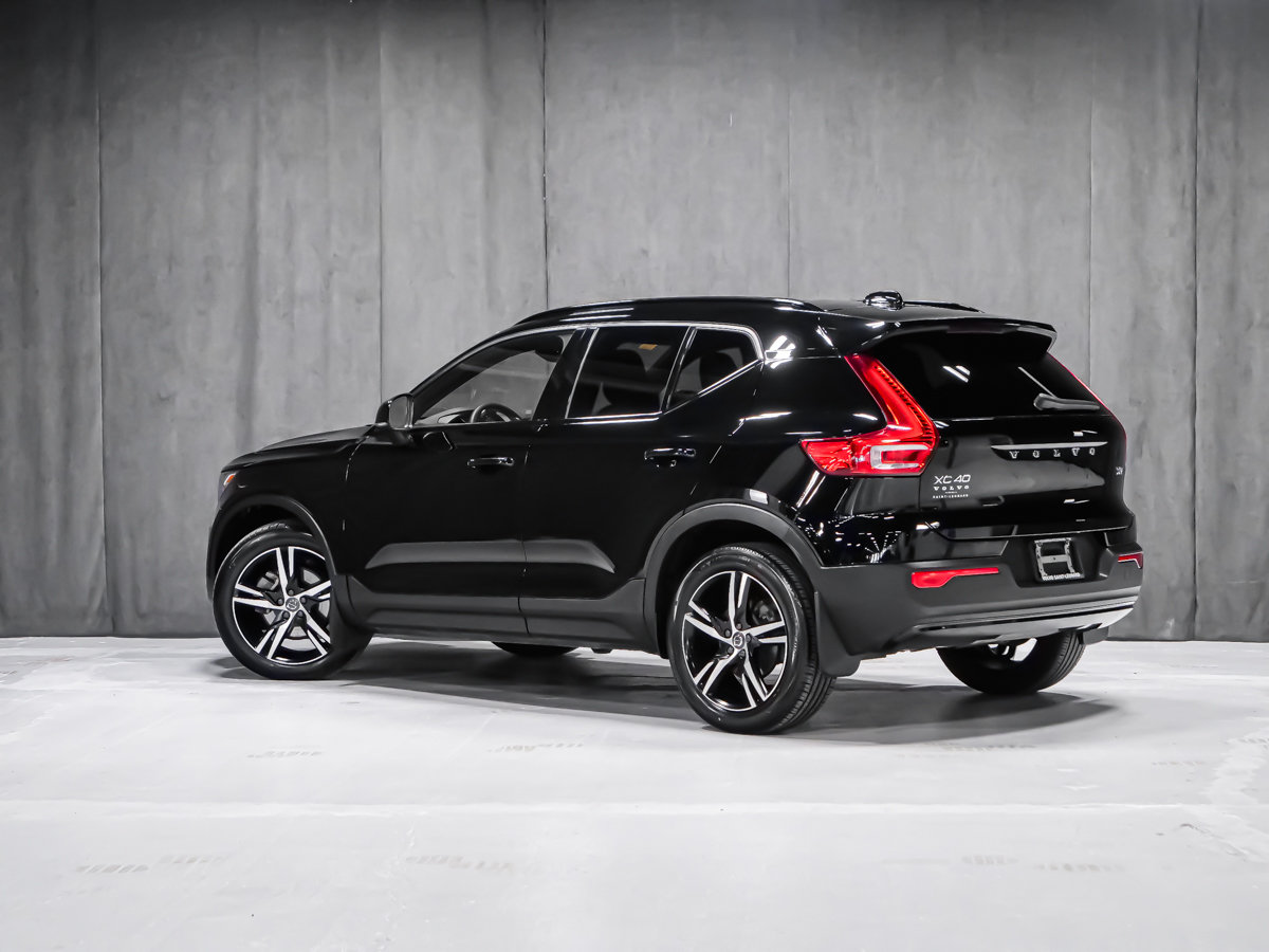 Volvo XC40 R-Design Harman Kardon 2022-3