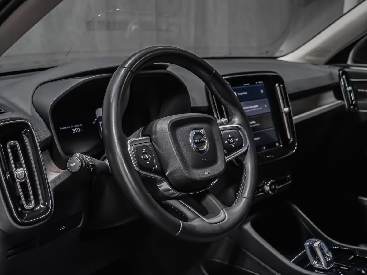 2023 Volvo XC40 B5 PLUS BRIGHT-7
