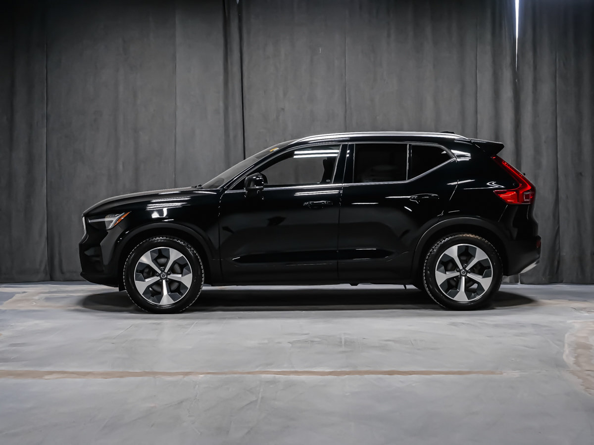 2023 Volvo XC40 B5 PLUS BRIGHT-2