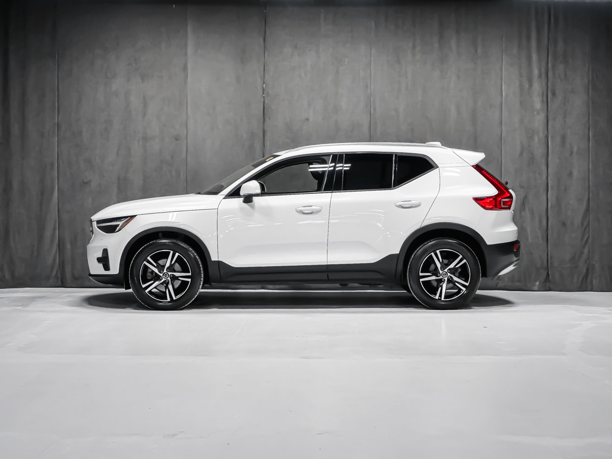 Volvo XC40 B5 CORE CONVENIENCE CLIMATE 2023-2