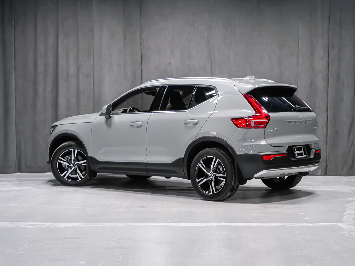 2025 Volvo XC40 B5 CORE BRIGHT CLIMATE-3