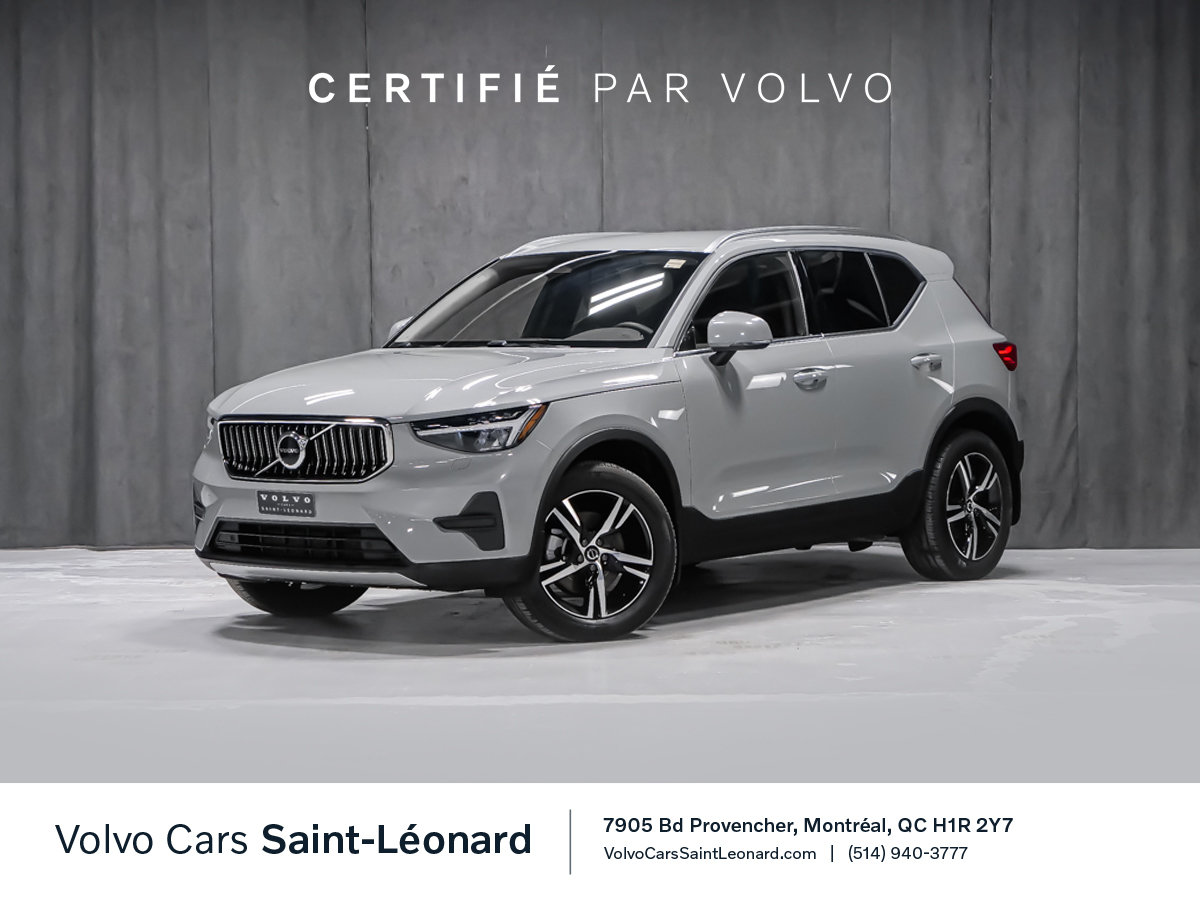 Gray (VAPOR GREY) 2025 Volvo XC40 B5 Core Bright Theme AWD SUV / Crossover All-Wheel Drive Automatic