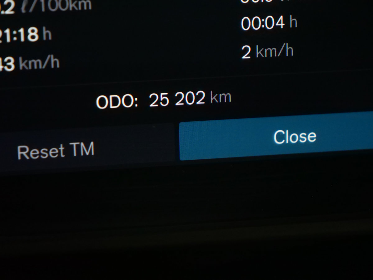 2025 Volvo XC40 B5 CORE BRIGHT CLIMATE-8