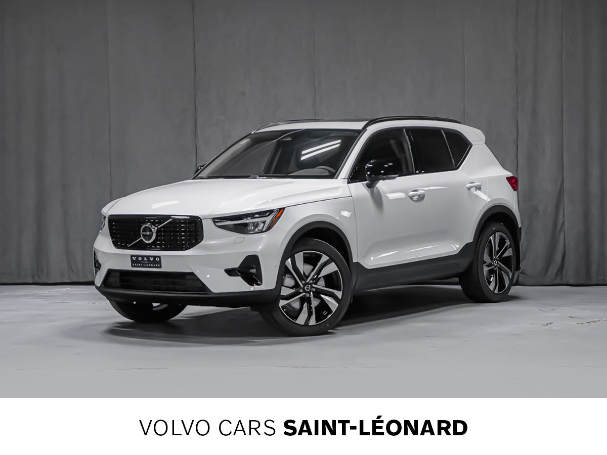 2026 Volvo XC40 Plus (Dark Theme)-0