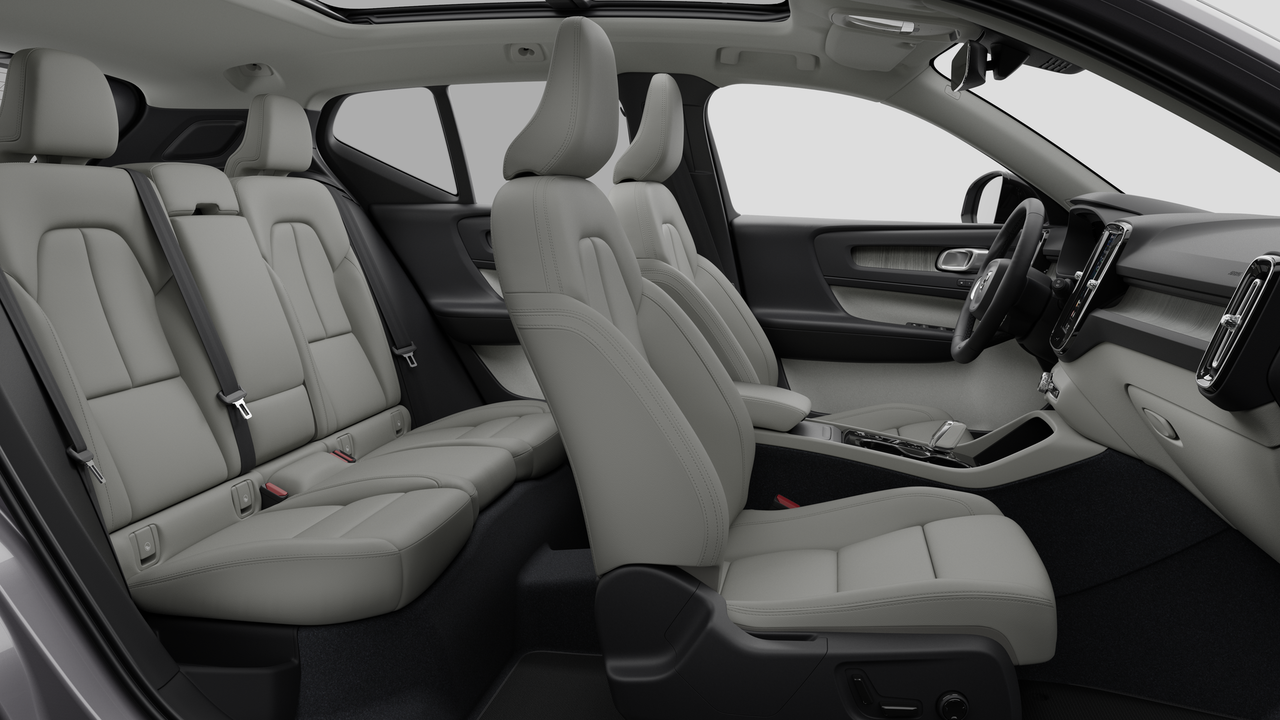 Volvo XC40 Plus (Dark Theme) 2026-12
