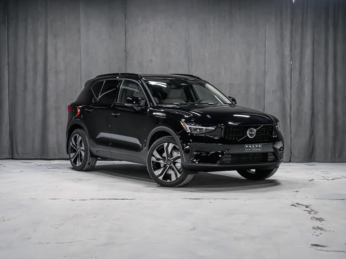Volvo XC40 Ultra (Dark Theme) 2026-1
